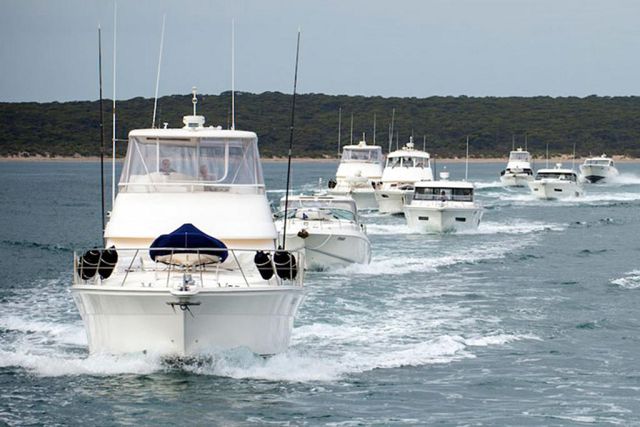 8 boating etiquette tips for smooth cruising in Florida