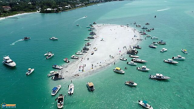 7 hidden Tampa Bay sandbars perfect for fall anchoring