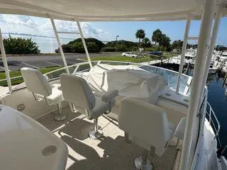 2001 Silverton 453 Motor Yacht