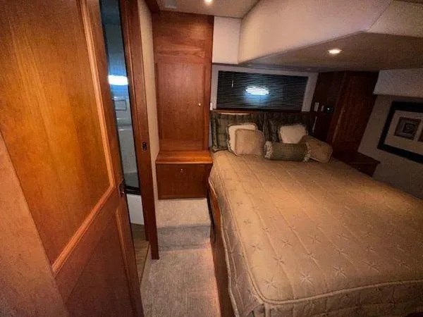 2001 Silverton 453 Motor Yacht