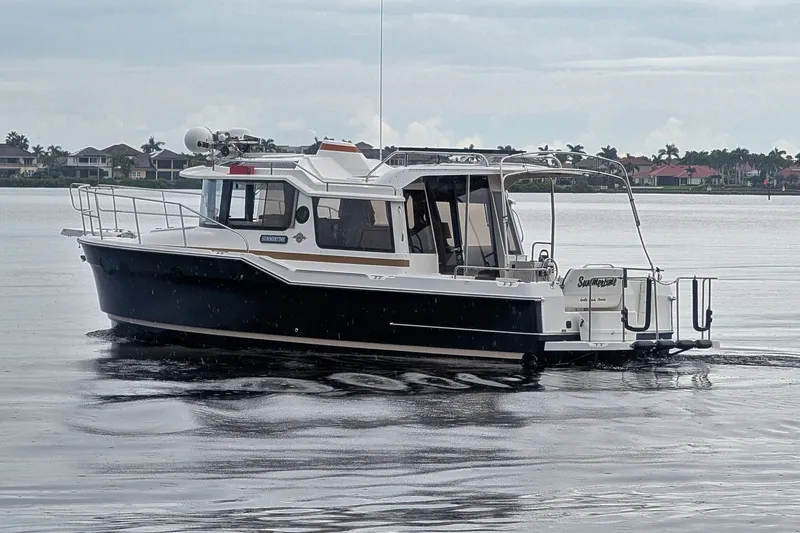 2015 Ranger Tugs R-29 S