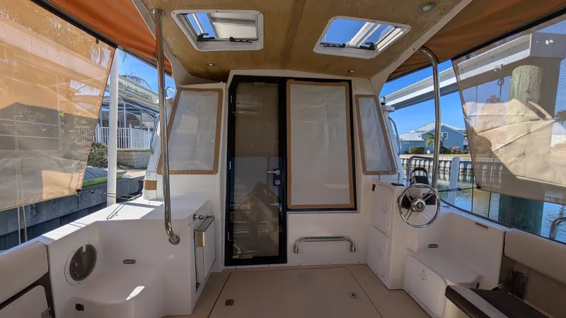 2015 Ranger Tugs R-29 S