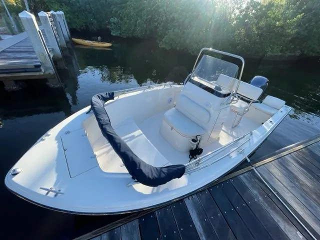 2021 Grady-White Fisherman 180
