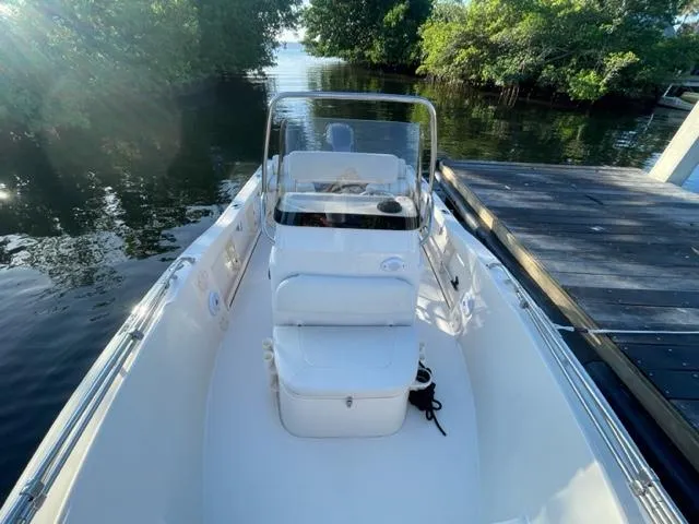 2021 Grady-White Fisherman 180