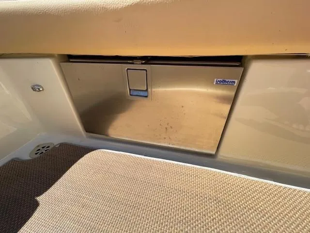 2011 Chris-Craft Launch 25