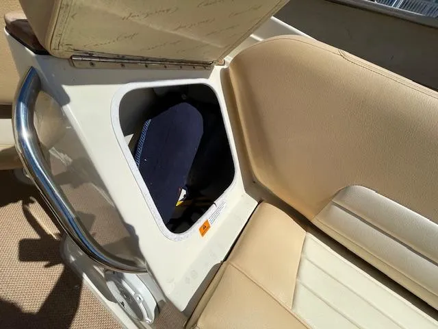 2011 Chris-Craft Launch 25