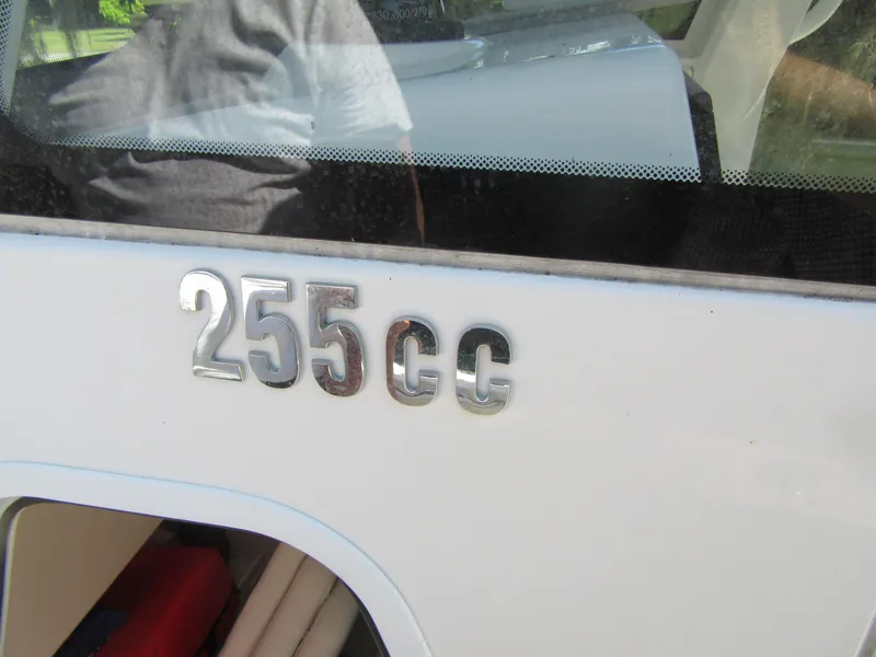 2017 Everglades 255 Center Console boat model emblem