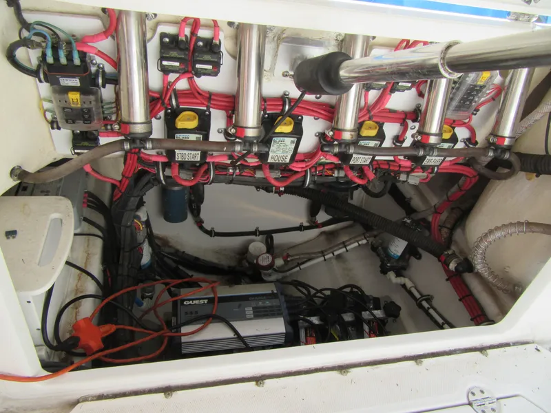 Electrical system and wiring inside a 2017 Everglades 255 Center Console boat.