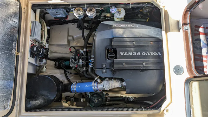 2014 Ranger Tugs R-27