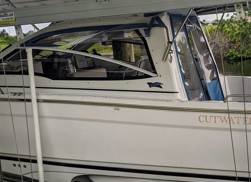 2017 Cutwater C-242 Sport Coupe