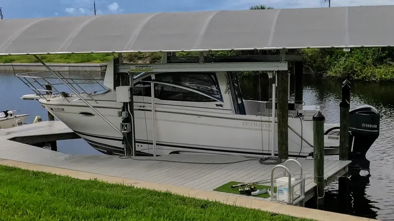 2017 Cutwater C-242 Sport Coupe