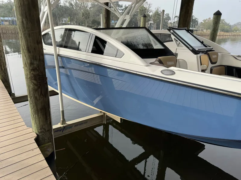 2023 Yamaha Boats 275SDX