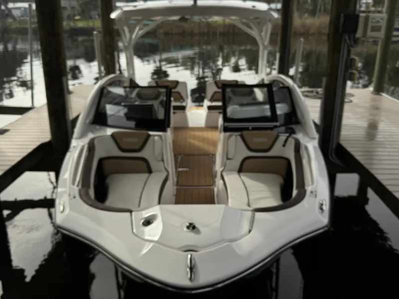 2023 Yamaha Boats 275SDX