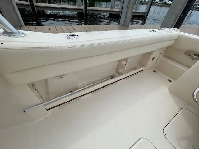 2018 Grady-White Freedom 235