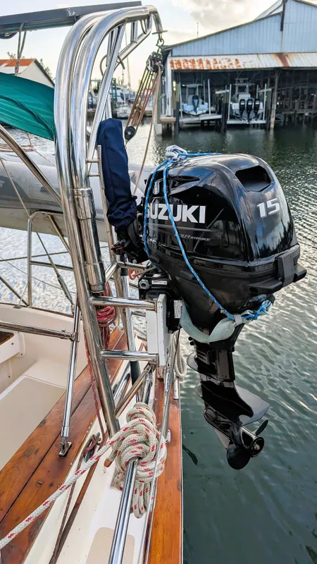 1998 Island Packet 40