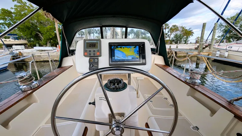 1998 Island Packet 40