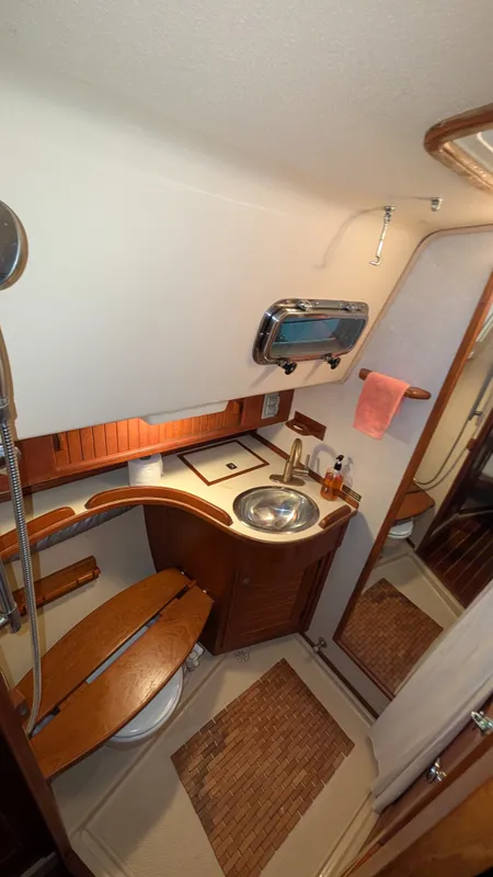 1998 Island Packet 40
