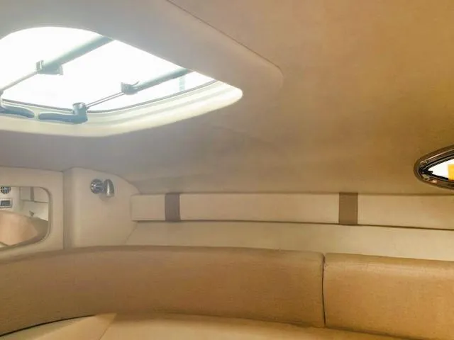 2010 Sea Ray 240 Sundancer