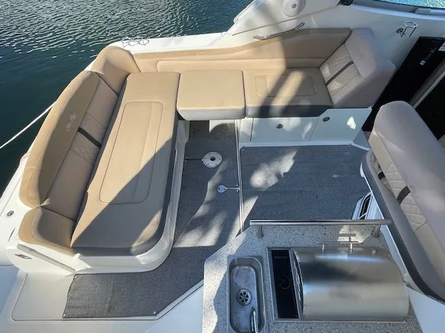 2016 Sea Ray Sundancer 310
