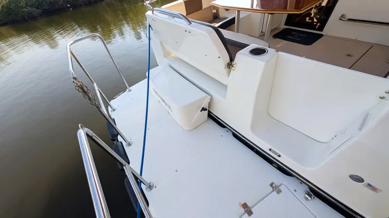 2017 Ranger Tugs R-29 S