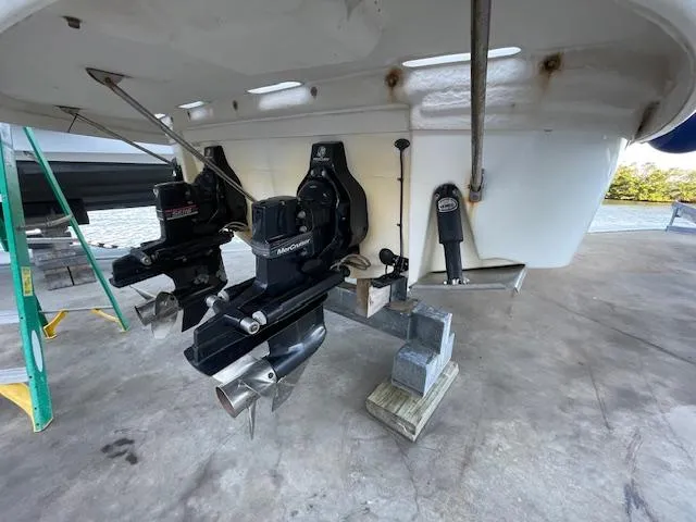 2005 Chaparral Signature 270