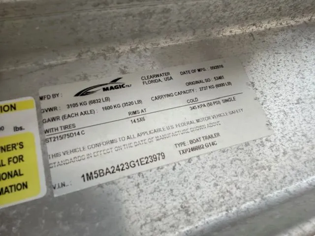 2013 Hurricane 24 Sundeck