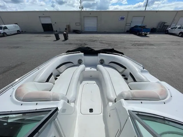 2013 Hurricane 24 Sundeck