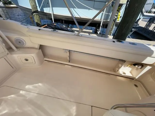 2017 Grady-White 300 Marlin boat deck with clean, spacious layout.