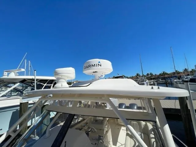 2017 Grady-White Marlin 300