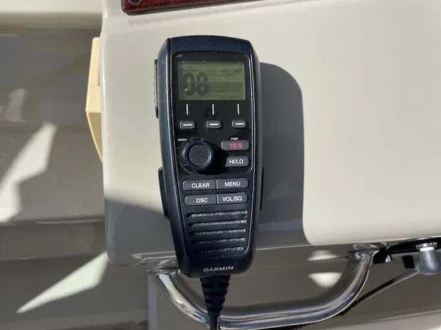 2012 Sea Ray Sundancer 370