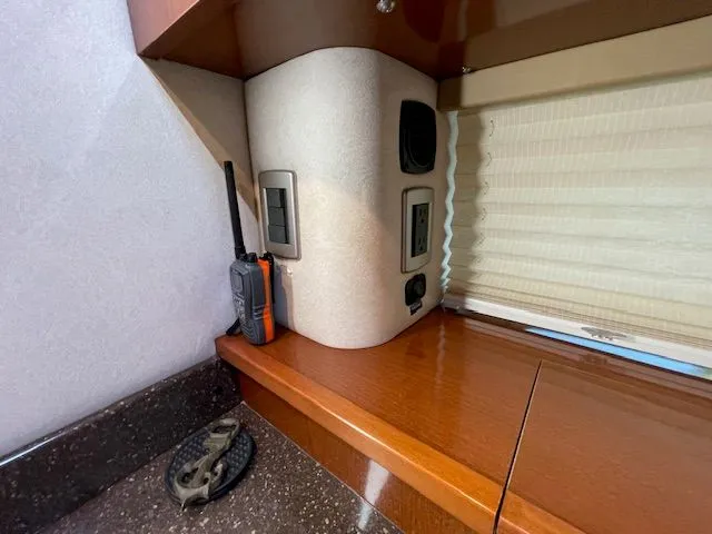 2012 Sea Ray Sundancer 370