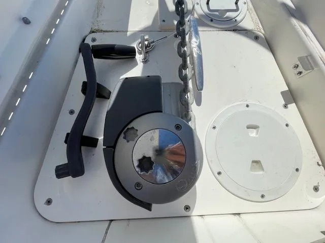 2012 Sea Ray Sundancer 370