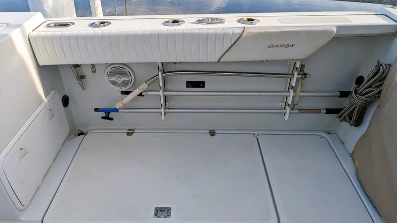 2008 Glacier Bay 2670 Isle Runner