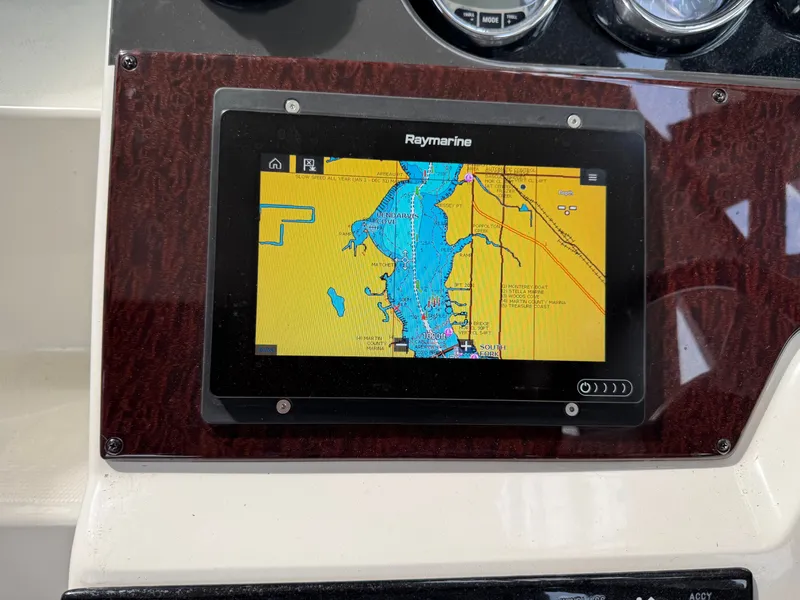 2010 Sea Ray Sundancer 310