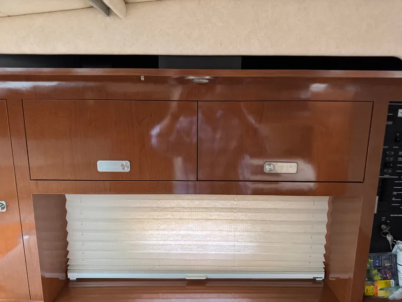 2010 Sea Ray Sundancer 310
