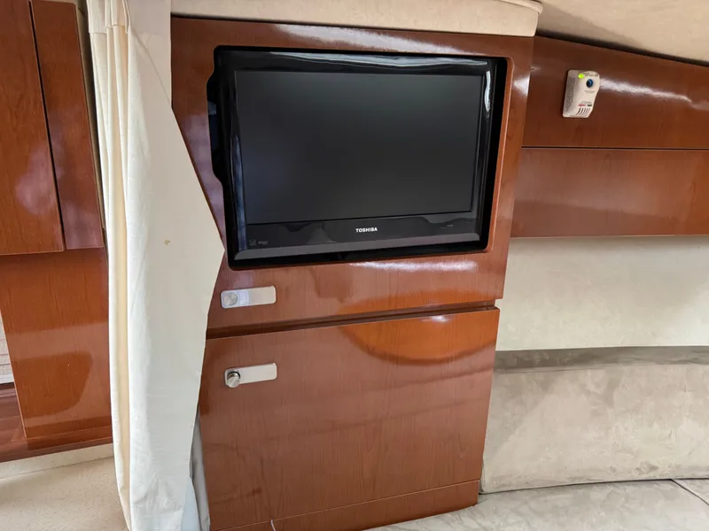 2010 Sea Ray Sundancer 310
