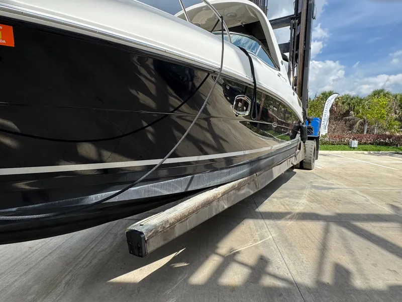 2010 Sea Ray Sundancer 310