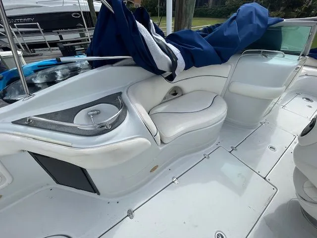 2005 Crownline 262 EX