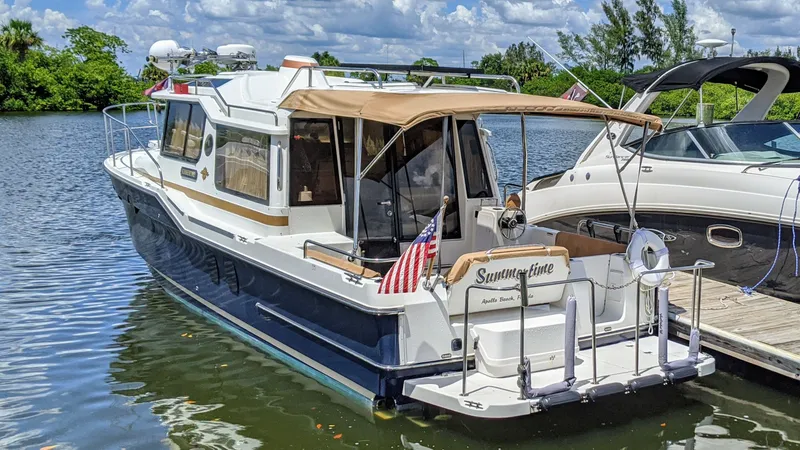 2015 Ranger Tugs R-29S LE