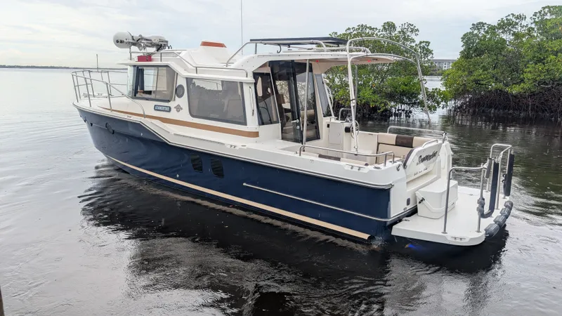 2015 Ranger Tugs R-29S LE