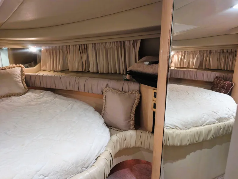 2000 Sea Ray 380 Sundancer