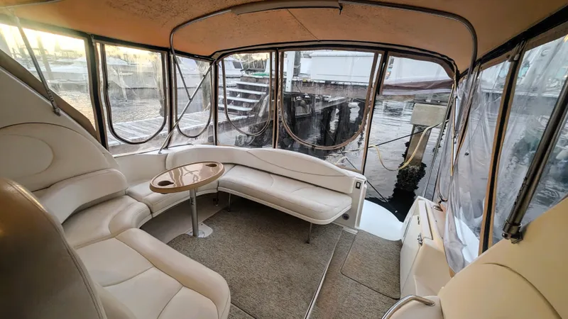 2000 Sea Ray 380 Sundancer