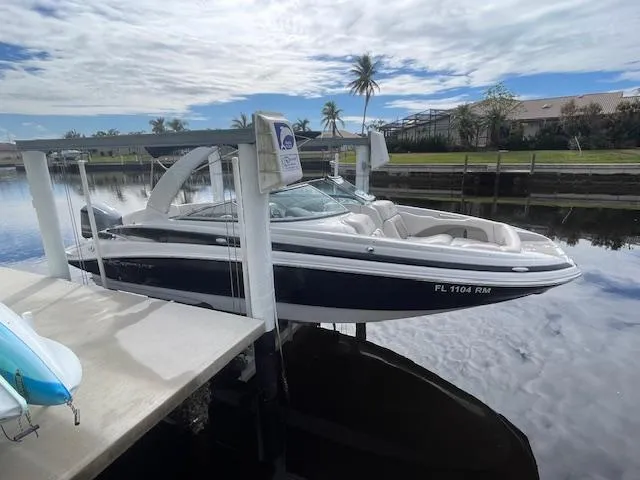 2017 Crownline Eclipse E6 XS