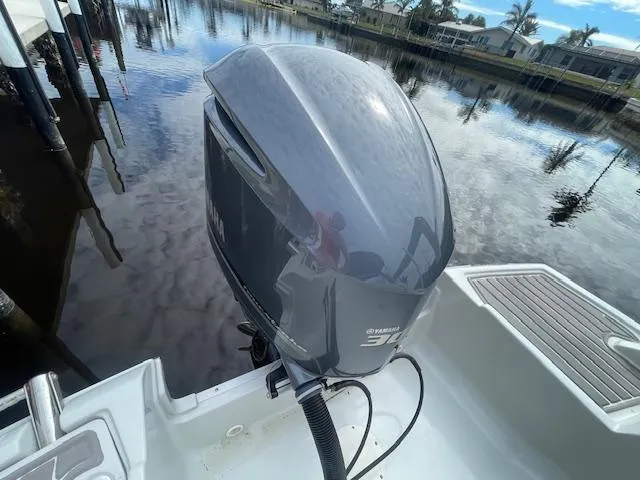 2017 Crownline Eclipse E6 XS