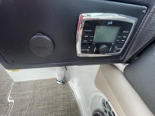 2017 Crownline Eclipse E6 XS