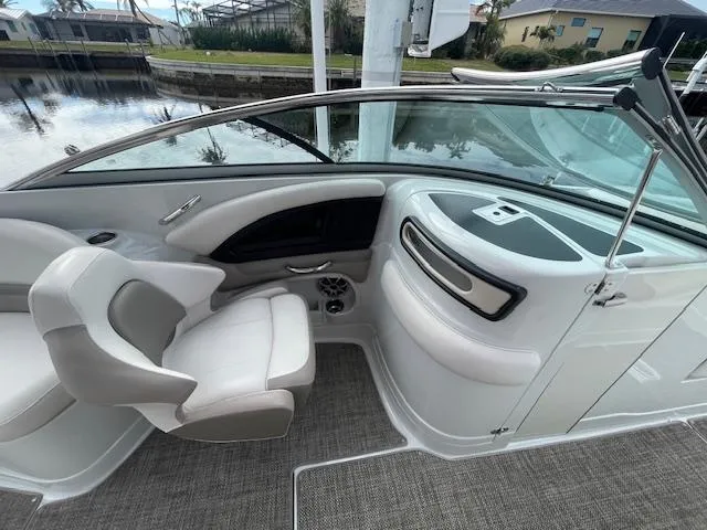 2017 Crownline Eclipse E6 XS