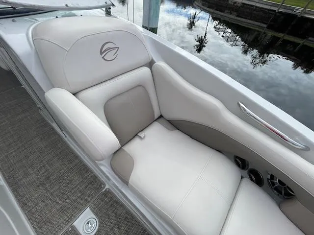 2017 Crownline Eclipse E6 XS