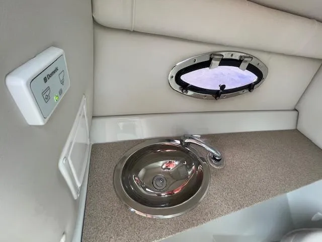 2017 Crownline Eclipse E6 XS