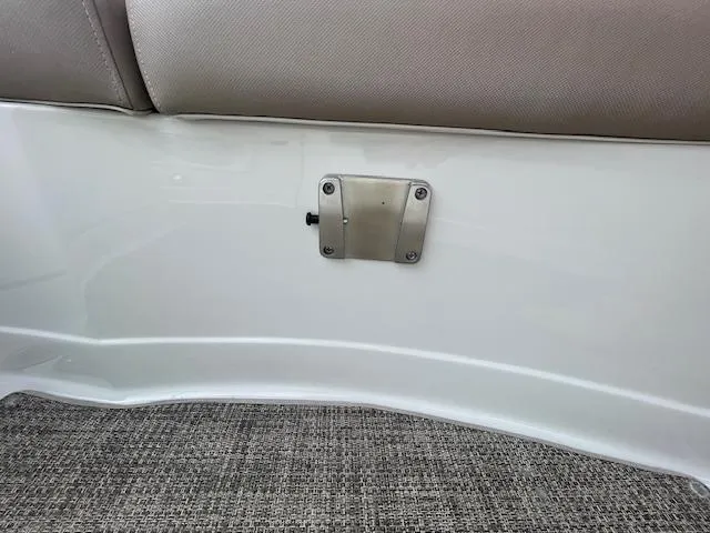 2017 Crownline Eclipse E6 XS