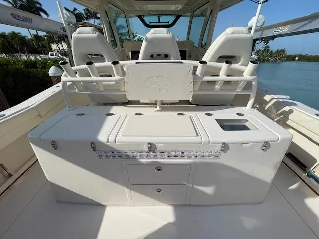 2017 Grady-White Canyon 376